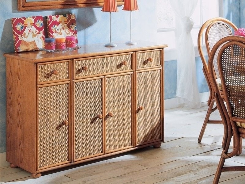 Buffet Amarillo en rotin