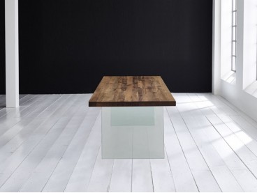 Table de repas Simply 4 en bois massif et pieds en verre