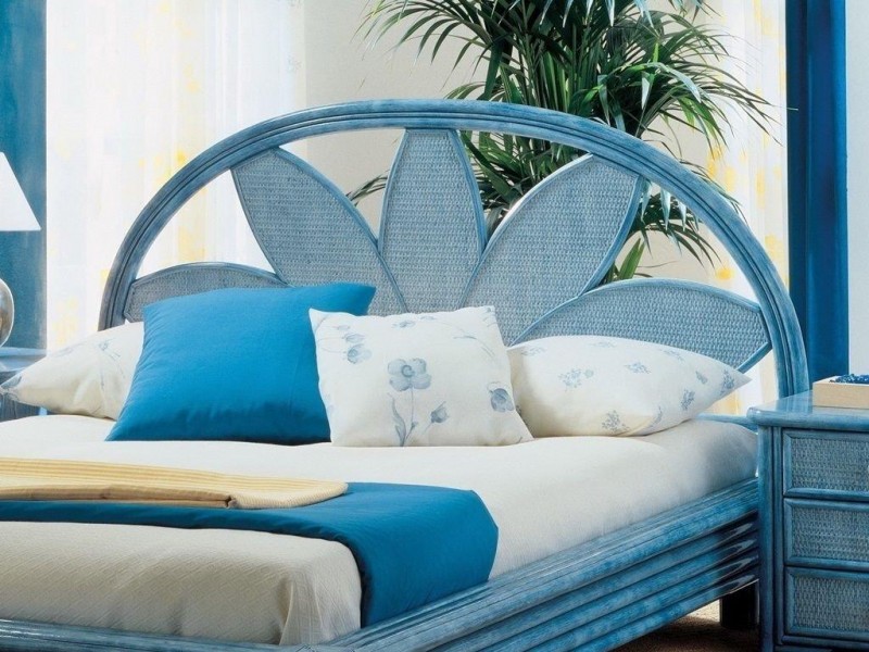 Tête de lit Zagaroza en rotin