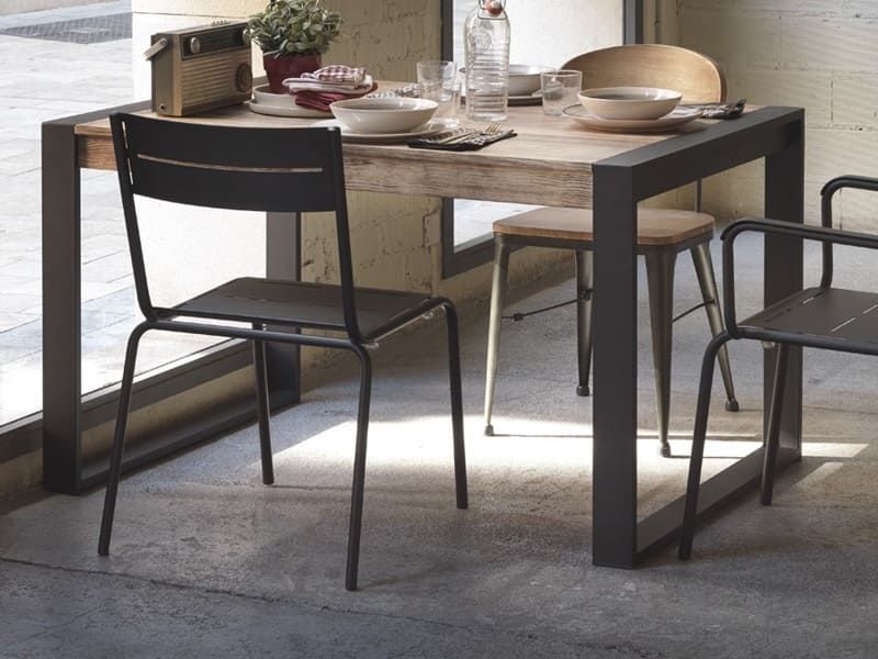 Chaise Moncada en métal