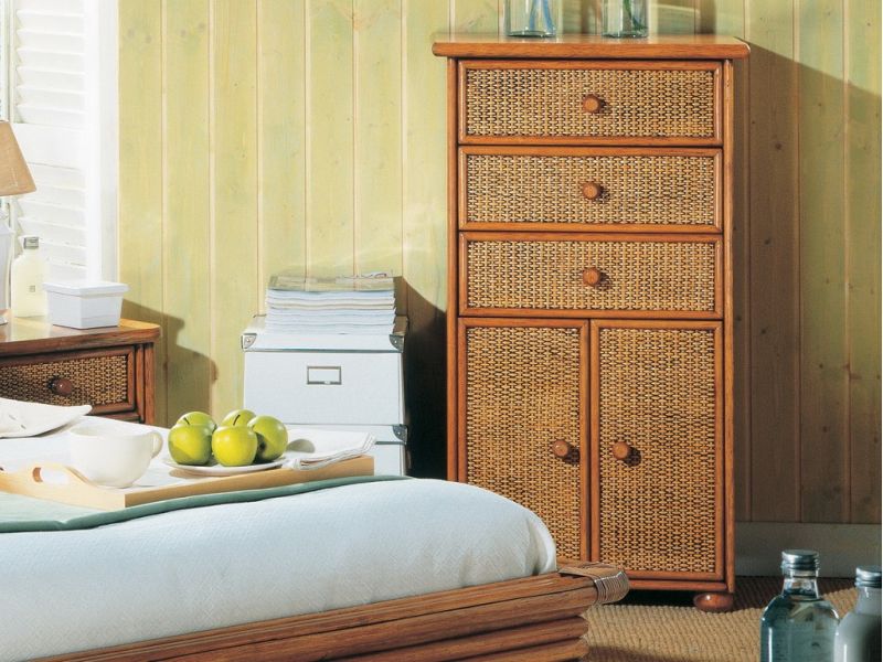 Chiffonnier Soria en rotin