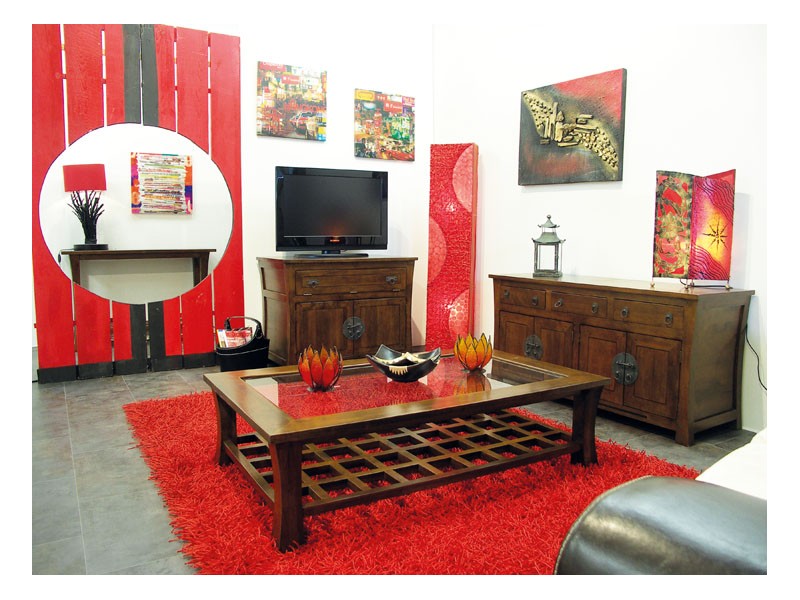 Table basse en hévéa finition vernis foncé Table basse en hévéa finition vernis foncé