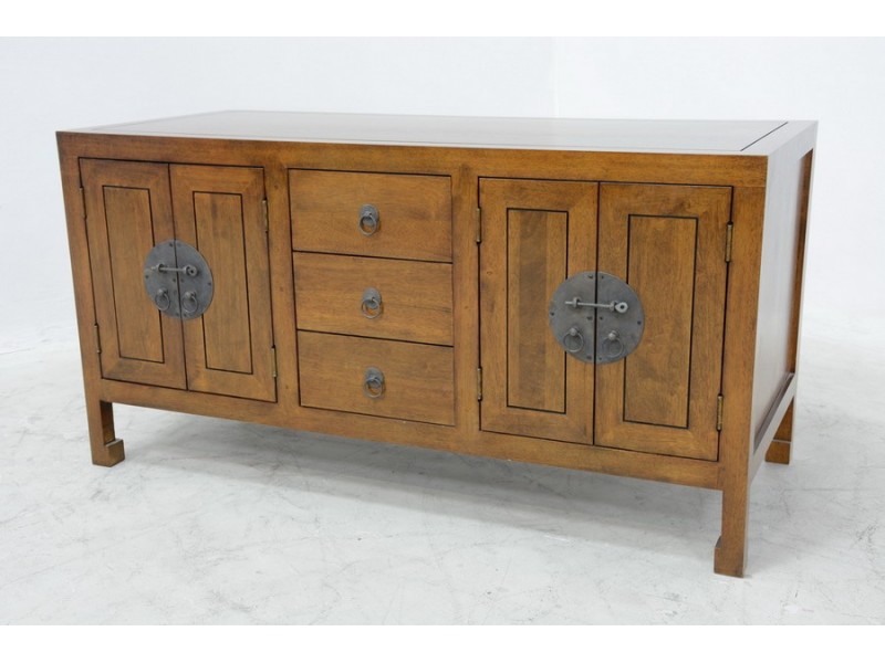 Buffet en vernis miel en bois massif Buffet en vernis miel en bois massif