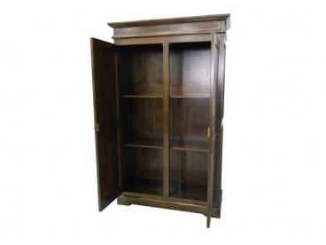 Armoire en bois massif couleur noyer