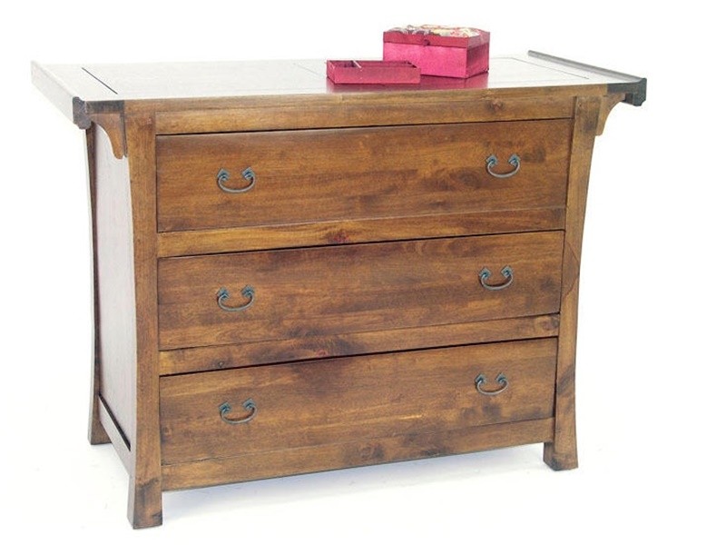 Commode en vernis foncé en bois massif Commode en vernis foncé en bois massif
