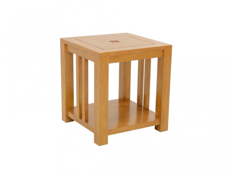 Bout de canapé Ranong2 en hévéa massif. Meuble en bois massif pour le