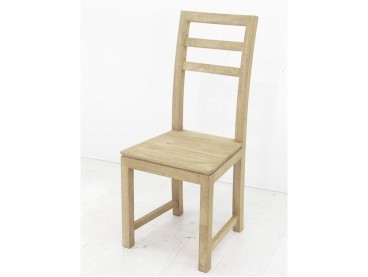 Chaise en bois d'hévéa brut