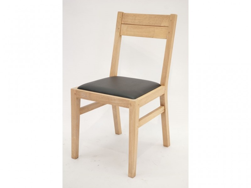 Chaise Tiga en hévéa massif