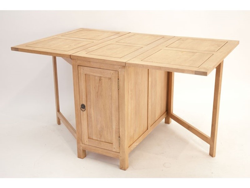 Table pliante Ranong en hévéa massif. Meuble en bois massif pour la