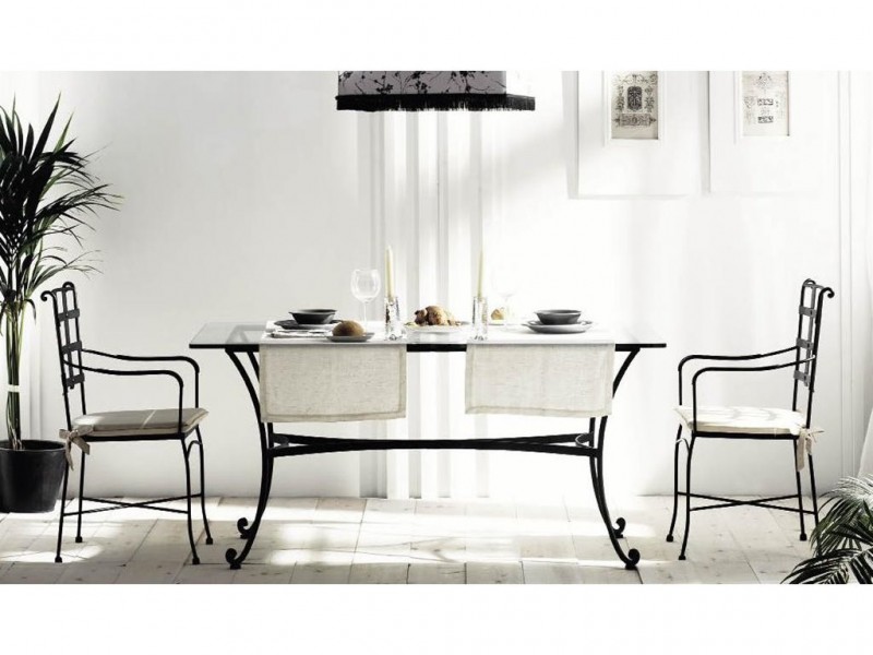 Table de repas Genova en Fer Forgé Haut de gamme. Meuble de salle à