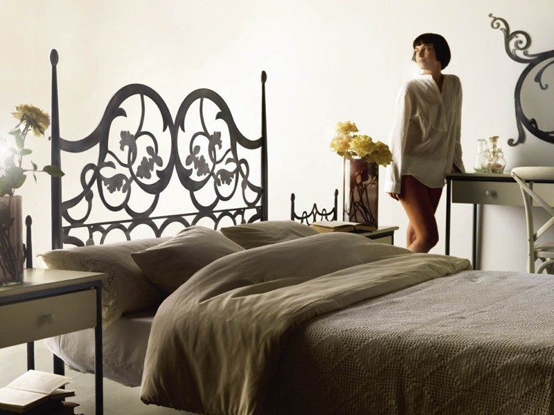 Tête de lit Olimpia en fer forgé
