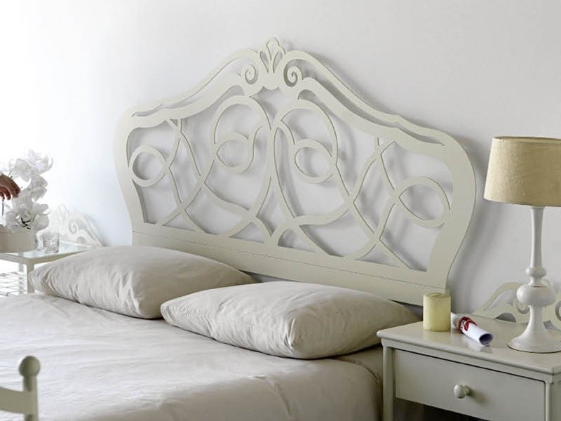 Tête de lit Venus en fer forgé